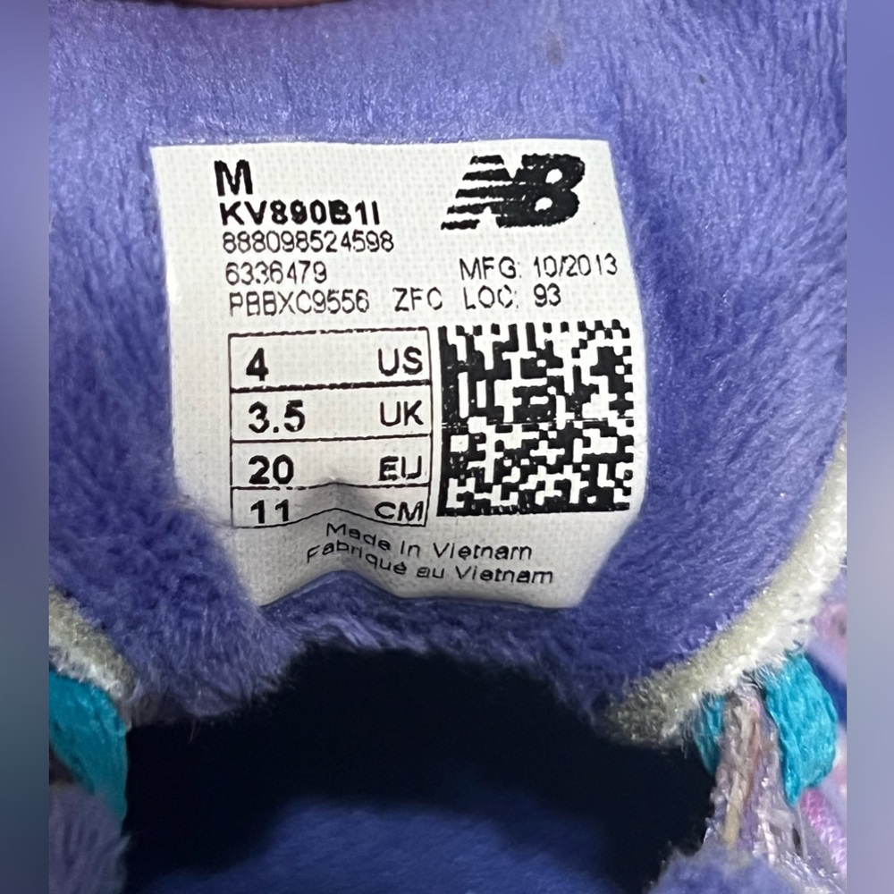 New Balance purple shoes kids girl size 4 - Picture 7 of 7